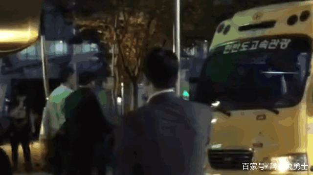 dnf公益服系统高价回收金币，史派克“业绩”下滑，为国庆销量做准备300