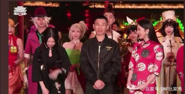地下城私服-与勇士私服绝版武器（地下城私服-与勇士私服绝版武